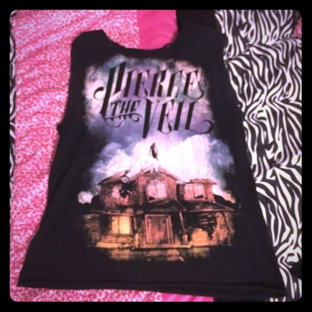 Pierce The Veil Collide With The Sky Tank